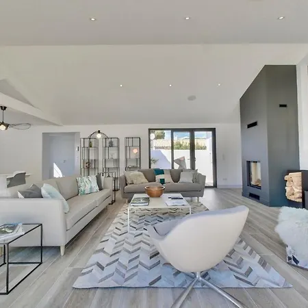 Villa 890 Les Barjottes - Modern Villa&heated Pool Le Bois-Plage-en-Ré
