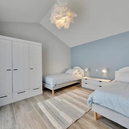 Villa 890 Les Barjottes - Modern And Heated Pool