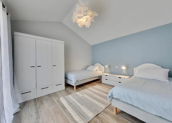 Villa 890 Les Barjottes - Modern And Heated Pool