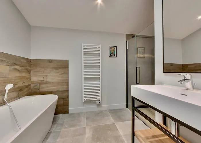 890 Les Barjottes - Modern And Heated Pool Villa *